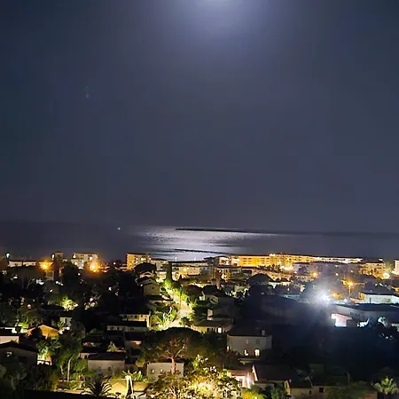 Lovely 48 M2 Appt With Sea View And Swimming Pool * Antibes