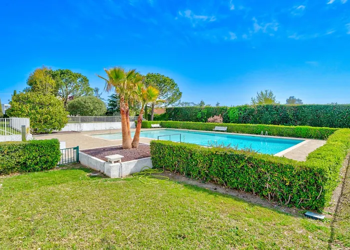 Lovely 48 M2 Appt With Sea View And Swimming Pool Αντίμπ